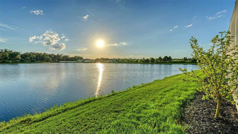 4 bedroom Single Family Residence at 3929 Mossy Limb Court, Willow Walk North, Palmetto — photo 5