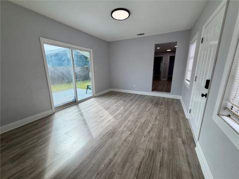 301 80th Avenue, St Petersburg FL - photo 12 of 43