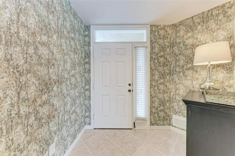 2 bedroom Condominium at 119 Woodbridge Drive #103, Fairway Glen St Andrews Park, Venice — photo 3