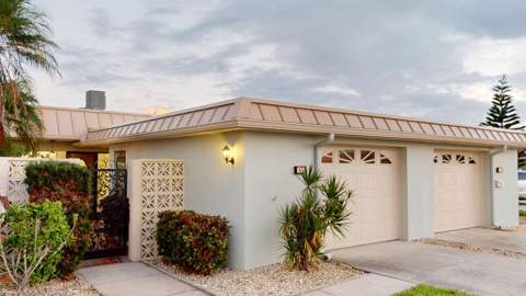 636 Boca Ciega Point Boulevard, St Petersburg FL - photo 9 of 96