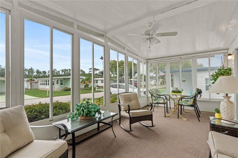 2 bedroom Mobile Home at 5132 Botany Drive, Buena Vista Manor, Holiday — photo 3