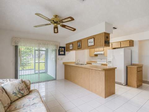 8045 Pasadena Drive, Port Richey FL - photo 14 of 43