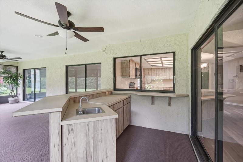 3 bedroom Single Family Residence at 1405 Laurel Court, Walden Lake Sub Un 1, Plant City — photo 5