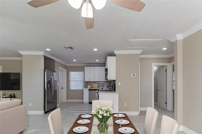3 bedroom Single Family Residence at 4933 Balboa Drive, Pine Hills Sub 2, Orlando — photo 4