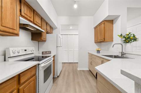 6025 Westgate Drive #2518, Orlando FL - photo 22 of 32