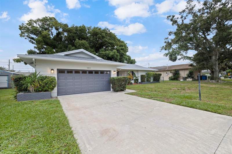 2 bedroom Single Family Residence at 1011 Macrae Avenue, Ambleside 2nd Add, Clearwater — photo 3