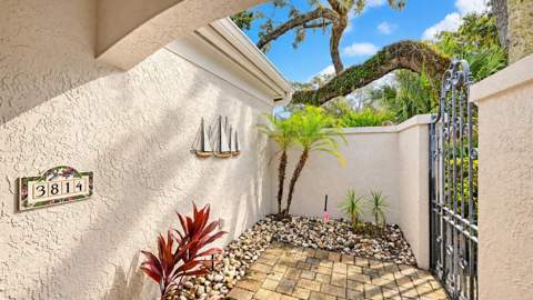 3814 Oakley Greene #27, Sarasota FL - photo 19 of 37