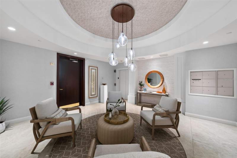 3 bedroom Condominium at 2151 Gulf Of Mexico Drive #4, Provence, Longboat Key — photo 5