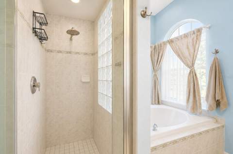 12213 Roseland Drive, New Port Richey FL - photo 22 of 52