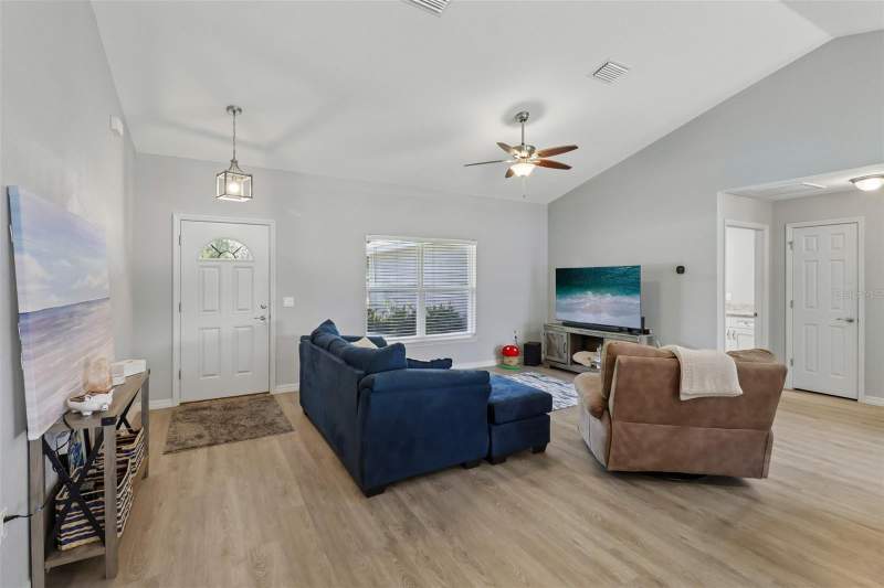 3 bedroom Single Family Residence at 9170 SE 150th Street, Orange Blossom Hills Un 14, Summerfield — photo 5