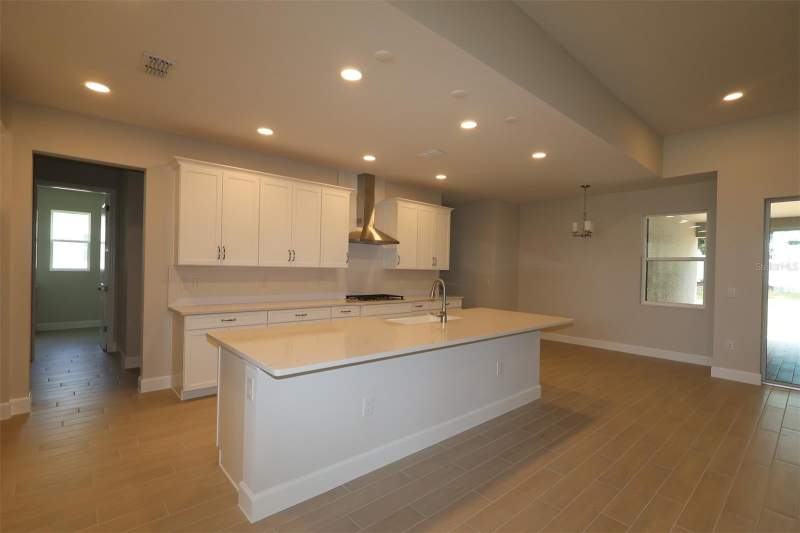 4 bedroom Single Family Residence at 3270 Wolf Lake Avenue, Wolf Lake Ranch, Apopka — photo 4