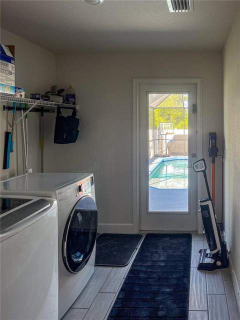 10125 Audrey Street, Port Charlotte FL - photo 7 of 40