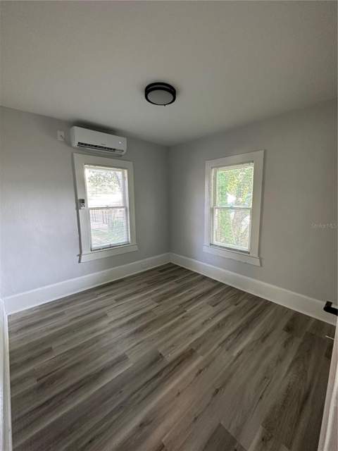 1021 E Cayuga Street, Tampa FL - photo 22 of 40