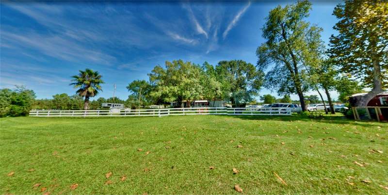 3 bedroom Farm at 11150 W Highway 40, Ocala, Ocala — photo 4