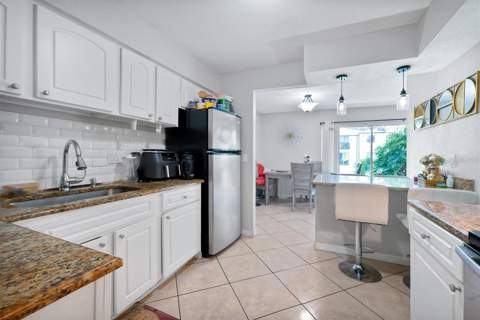 4309 N Semoran Boulevard #2, Orlando FL - photo 12 of 59