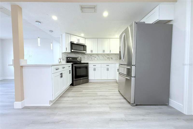 3 bedroom Single Family Residence at 7628 Coventry Drive, Holiday Hill Estates, Port Richey — photo 5