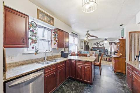 3027 Queensgate Road, Orlando FL - photo 19 of 34