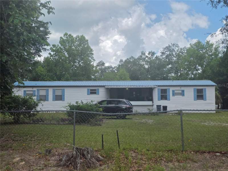 3 bedroom Manufactured Home at 8456 SW STATE ROAD 47, COLUMBIA ESTATES, LAKE CITY — photo 1