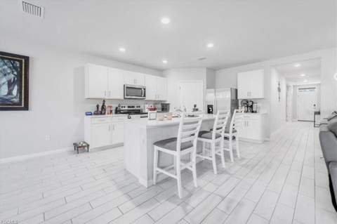 1216 NW 21st Place, Cape Coral FL - photo 16 of 45