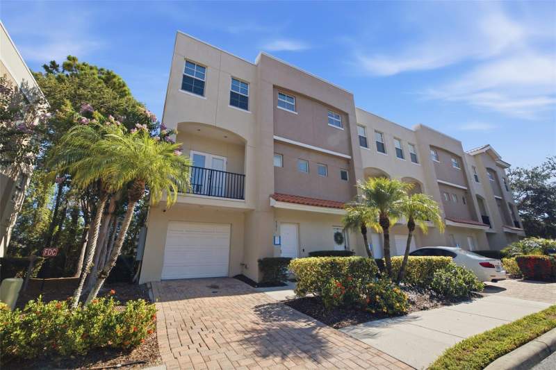 3 bedroom Townhouse at 521 101ST AVENUE, GANDY TWNHMS, ST PETERSBURG — photo 3
