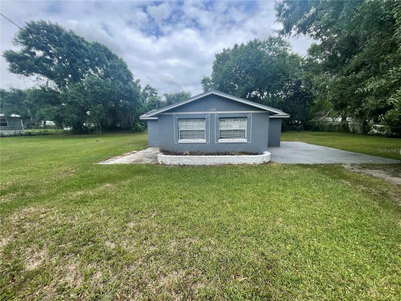 4 bedroom Single Family Residence at 1225 Nemeth Street, Kossuthville Townsite Sub, Auburndale — photo 2