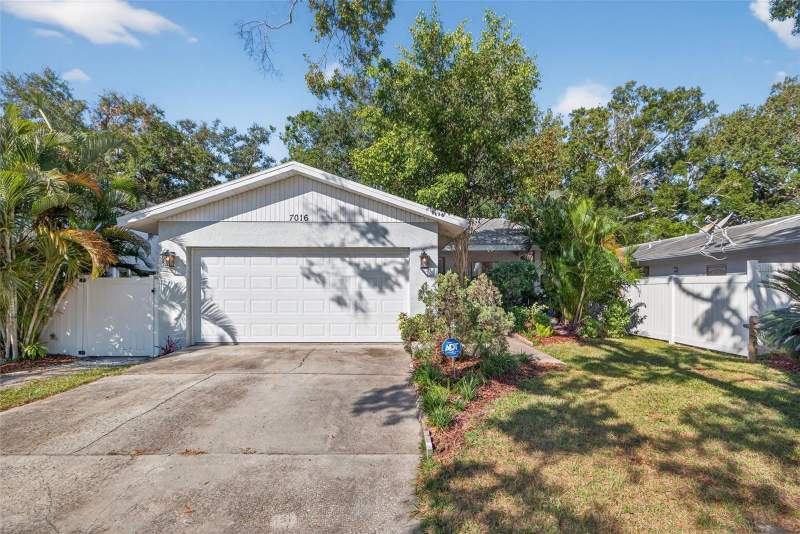 2 bedroom Single Family Residence at 7016 2nd Street, Bryant Geo W Sub, St Petersburg — photo 2