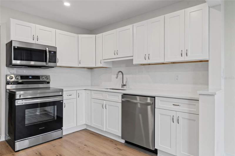 2 bedroom Condominium at 4895 Bay Street #109, Winston Park Northeast, St Petersburg — photo 4