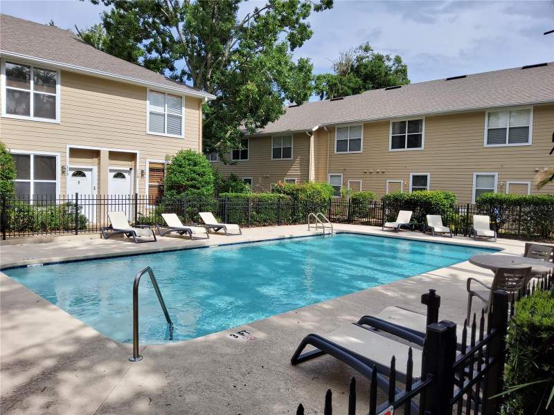 2 bedroom Condominium at 3510 SW 30th Way #156, Victoria Station, Gainesville — photo 4