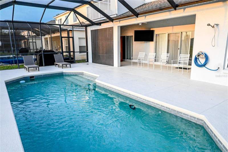 5 bedroom Single Family Residence at 4733 Cumbriam Lakes Drive, Cumbriam Lakes Dr, Kissimmee — photo 4