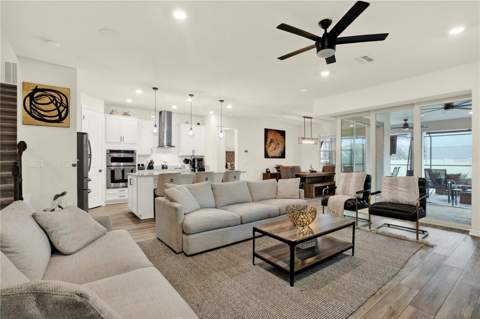 19234 Mossy Pine Drive, Tampa FL - photo 6 of 6