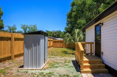 816 Woodland Avenue, Leesburg FL - photo 18 of 20