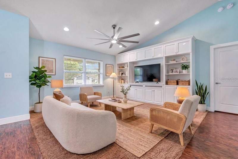 3 bedroom Single Family Residence at 5125 SUN PALM DRIVE, SILVER WOODS PH 04, WINDERMERE — photo 2