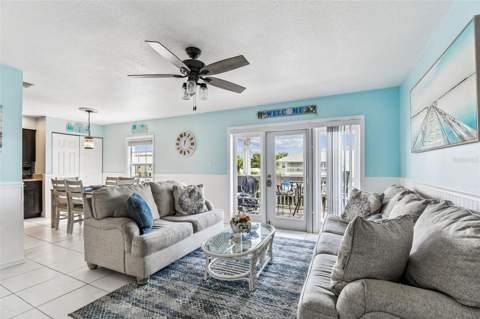 5116 Beach Drive #D, St Petersburg FL - photo 6 of 89