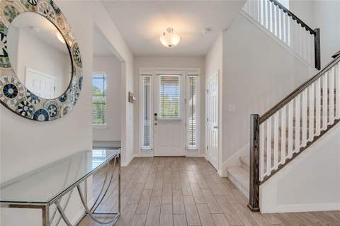 8048 Scagel Street, Orlando FL - photo 9 of 32