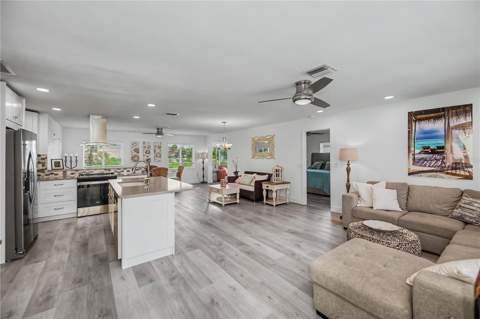 8152 Seashell Street, Englewood FL - photo 6 of 6