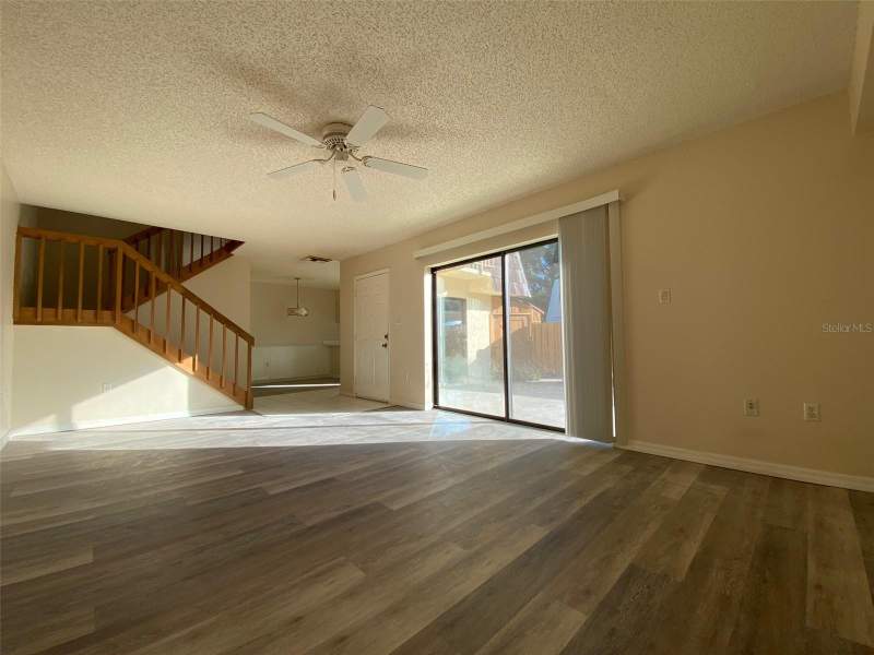 2 bedroom Single Family Residence at 2911 Pecan Avenue, Leesburg Royal Oak Estates Sub, Leesburg — photo 4