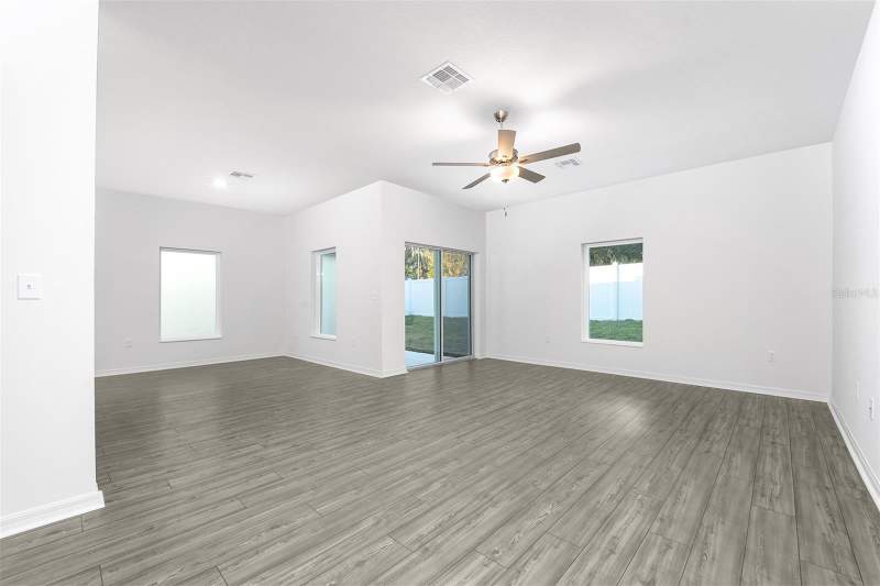 5 bedroom Single Family Residence at 13340 TULA LOOP, TULA PARC, ASTATULA — photo 3