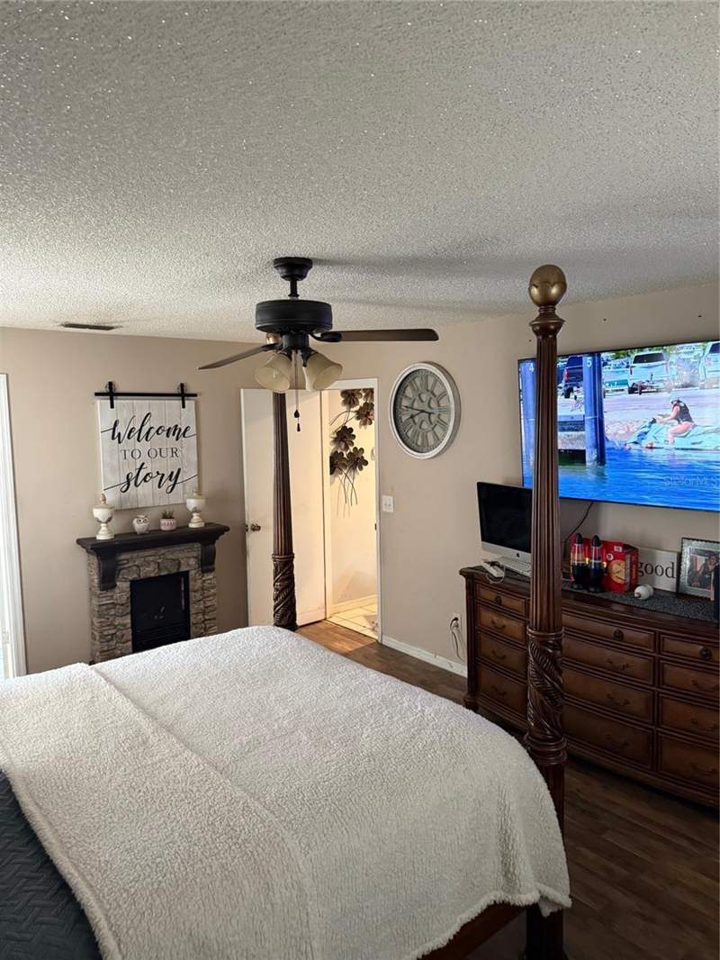 3 bedroom Single Family Residence at 4298 SW 139 Street Road, Marion Oaks South, Ocala — photo 4