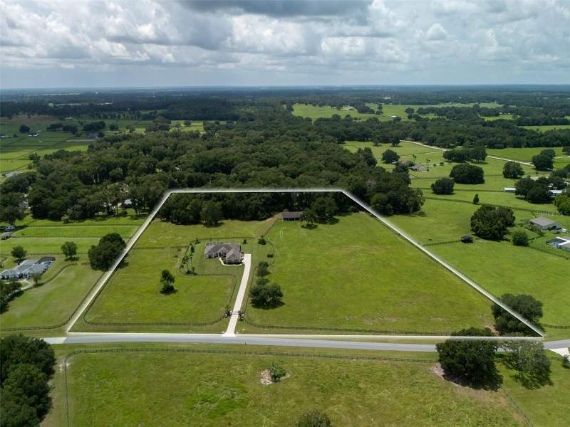 4 bedroom Farm at 1500 NW 114th Loop, Ocala Downs, Ocala — photo 2