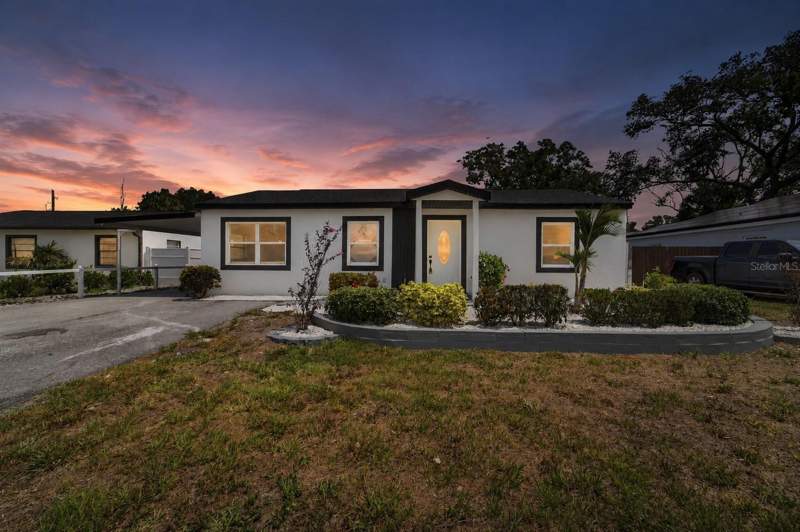 4711 W LAWN AVENUE home for sale in Anita