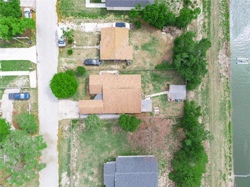 3 bedroom Single Family Residence at 129 W Northside Drive, Northside Heights, Lake Wales — photo 3