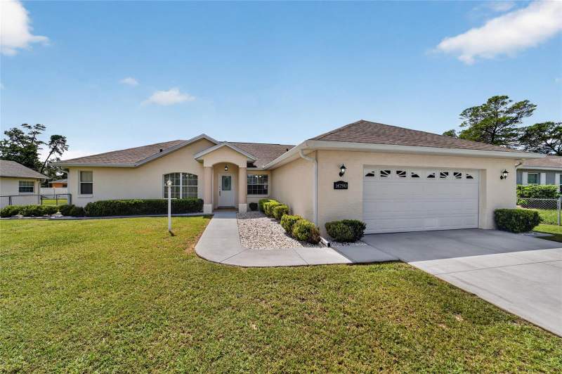 3 bedroom Single Family Residence at 14790 SW 27th Court Road, Marion Oaks 03, Ocala — photo 2