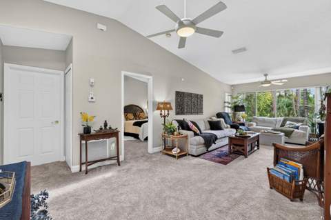 149 Blue Heron Drive #D, Daytona Beach FL - photo 8 of 31