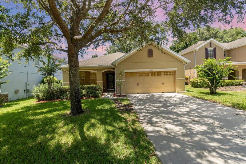 3 bedroom Single Family Residence at 30308 Cheval Street, Sullivan Ranch Sub, Mount Dora — photo 2