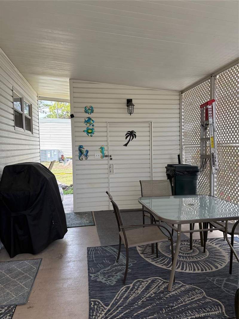 2 bedroom Mobile Home at 10297 N Lake Drive #79, Holiday Shores Mobile Park Unrec, Largo — photo 5