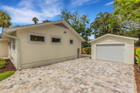 635 Highland Avenue, Dunedin FL - photo 6 of 6