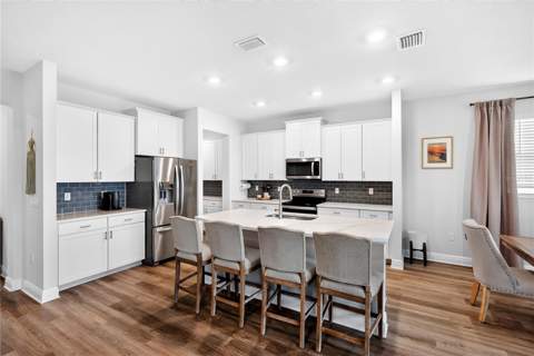 18009 Tavernside Trail, Lakewood Ranch FL - photo 17 of 87