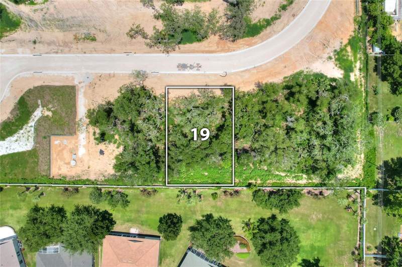 4 bedroom Single Family Residence at 146 Tranquil Mirror Lake Court #Lot 19, Mirror Lake, Clermont — photo 5