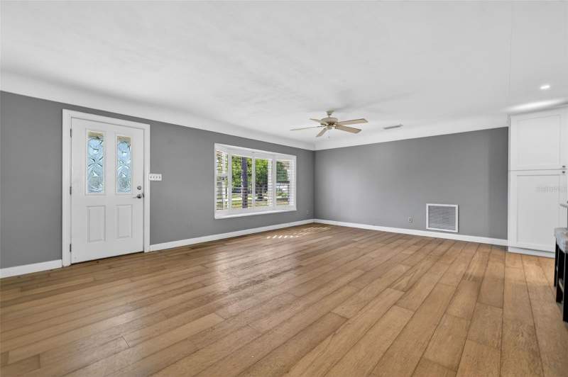 3 bedroom Single Family Residence at 1276 37th Avenue, North East Park Shores, St Petersburg — photo 5