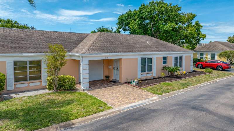 8440 BRENTWOOD ROAD home for sale in Chateaux De Bardmoor